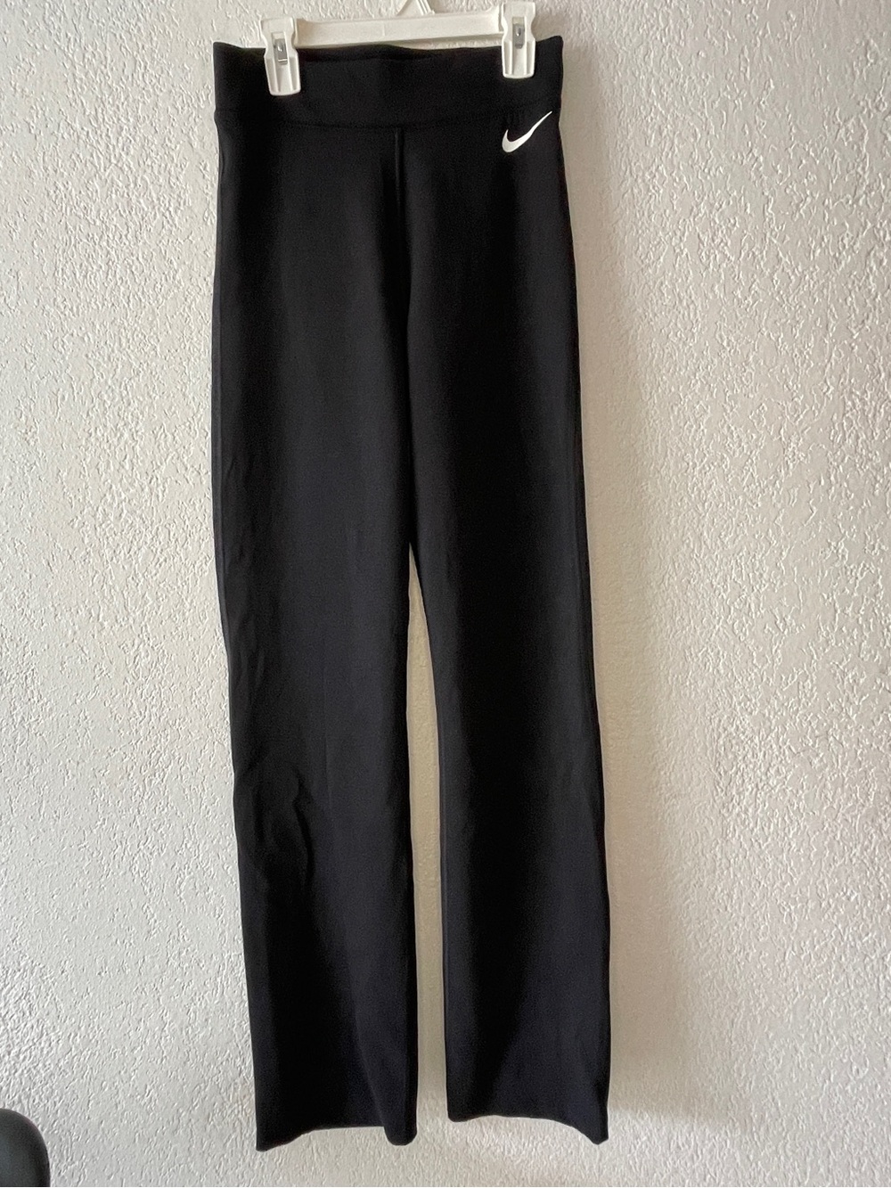 Nike Straight Leg Leggings Small Black Athletic Pants